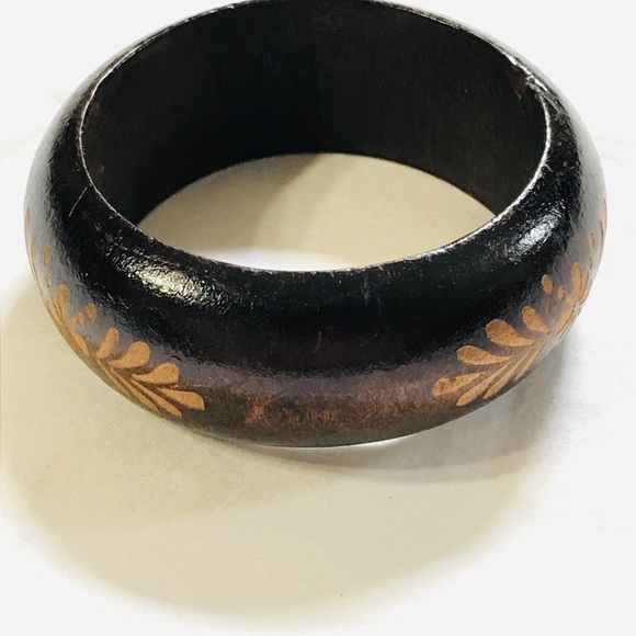 Vintage Wood Bracelet - Picture 3 of 4